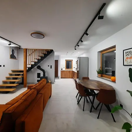 - Mazurski Azyl Tatil Evi Sajzy